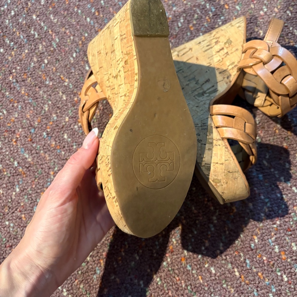 Tory Burch Cork Calyca Wedge Leather Sandal Heels - Picture 3 of 4